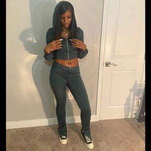 Come through and chill set